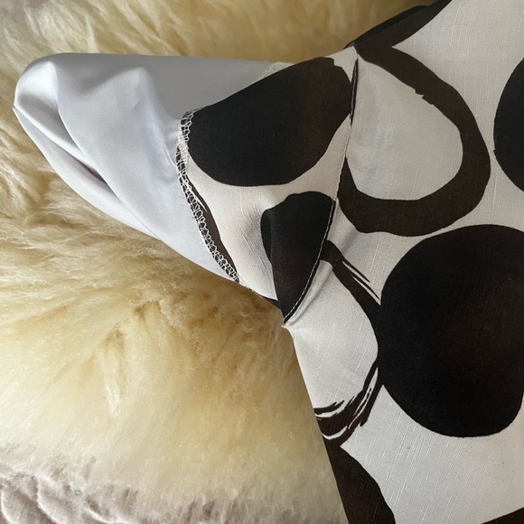 Kensie Linen and Silk Sleeveless Dark Brown and Ivory Shift Dress - Picture 10 of 10